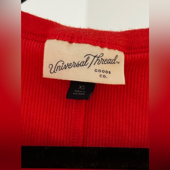 Universal Thread Red Ribbed Tank - Picture 2 of 2